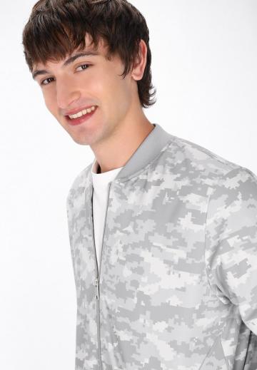 Куртка бомбер