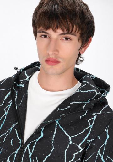 Зимняя куртка