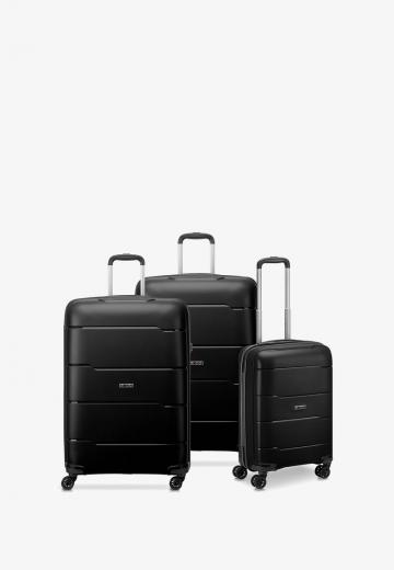 Набор чемоданов