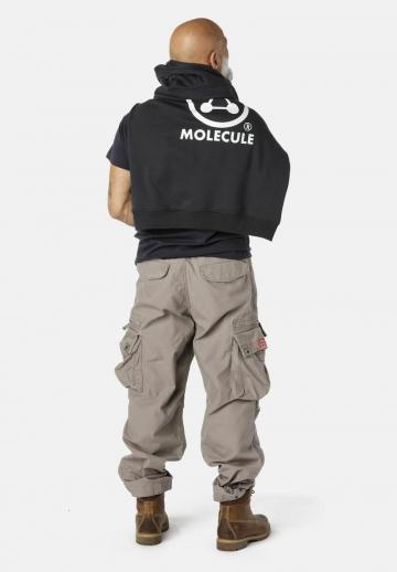 Брюки с накладными карманами