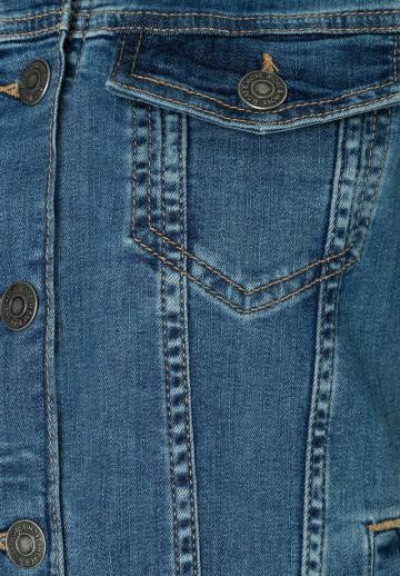 Джинсовая куртка