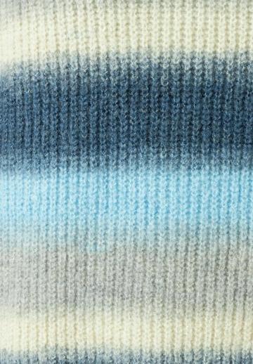 Пуловер в полоску