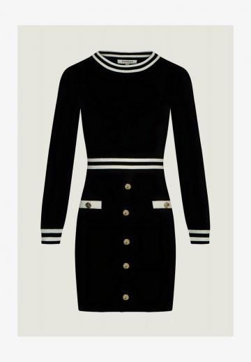 Платье футляр