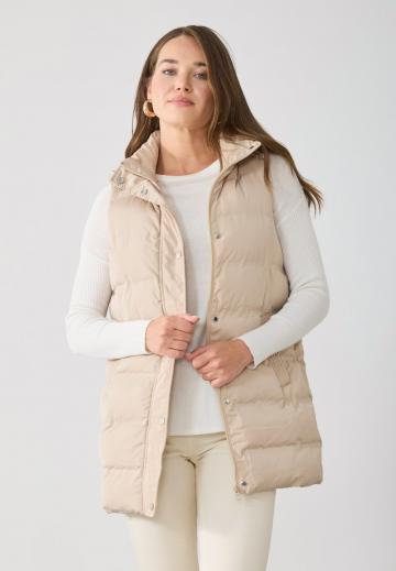 Длинный жилет