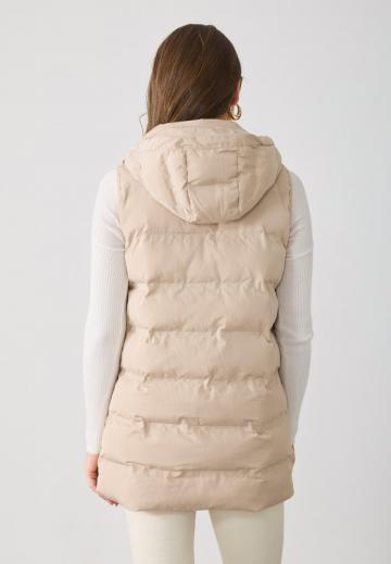 Длинный жилет