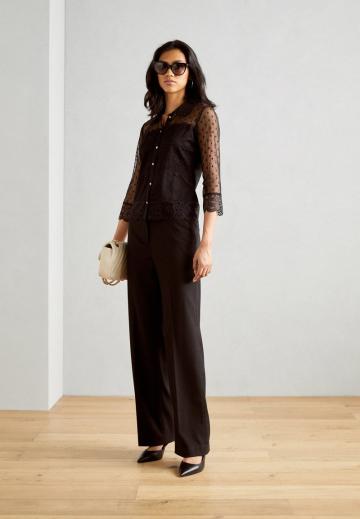 Кружевная блузка