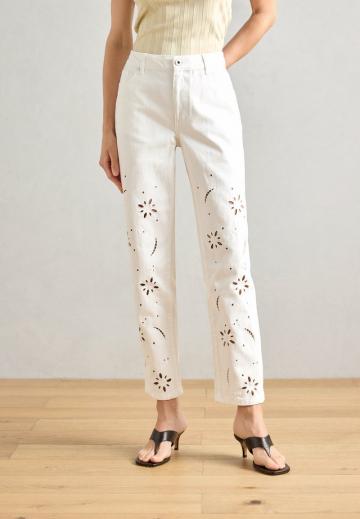 Прямые джинсы