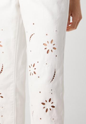 Прямые джинсы