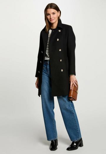 Короткое пальто