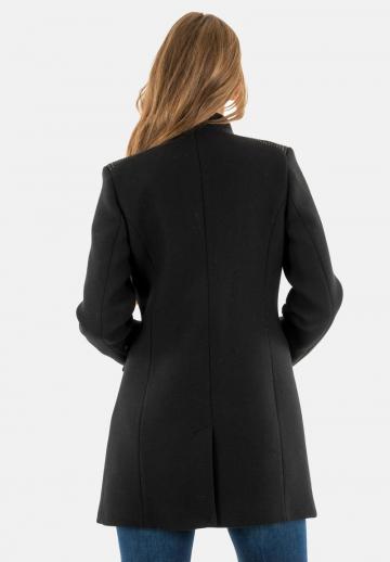 Короткое пальто