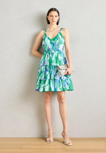 Короткое платье