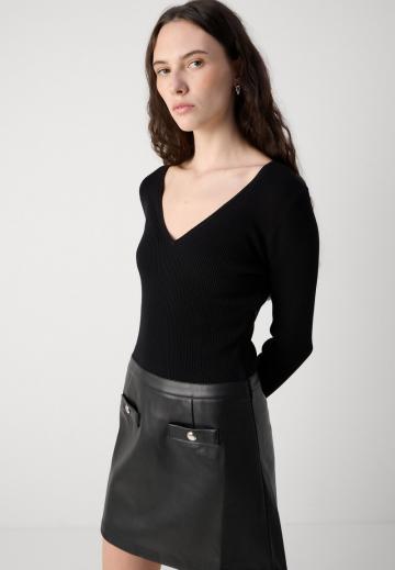 Короткое платье