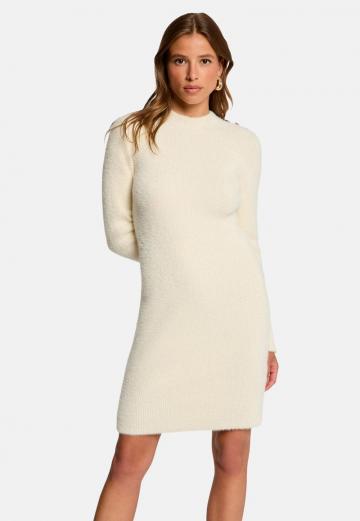 Вязаное платье