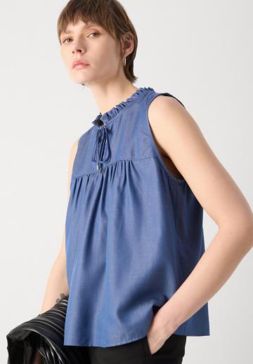 Джинсовая блузка