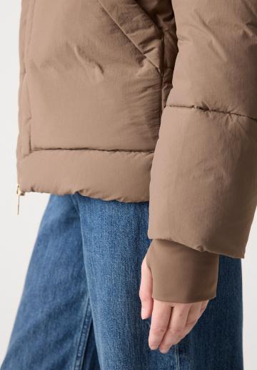 Зимняя куртка