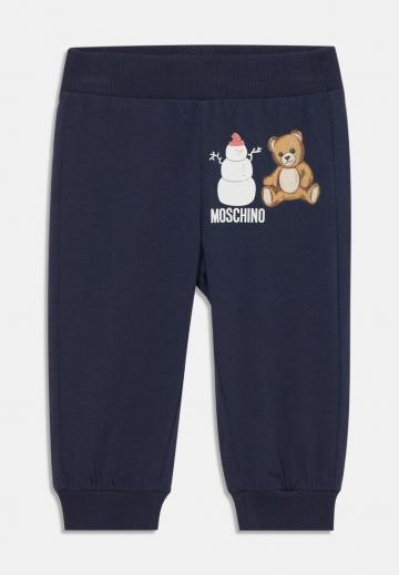 Набор одежды