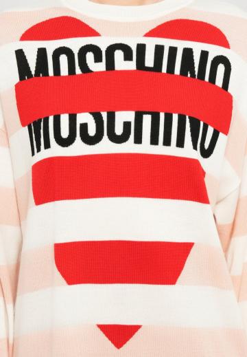 Вязаное платье