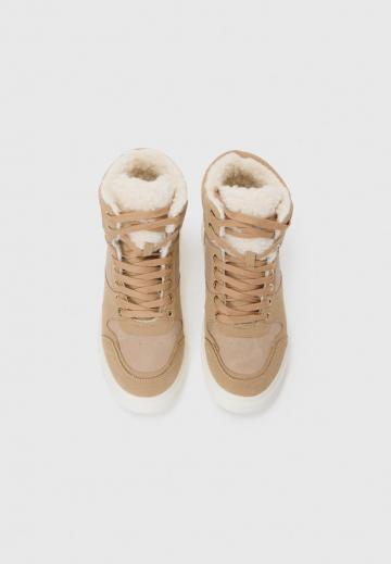 Высокие кеды