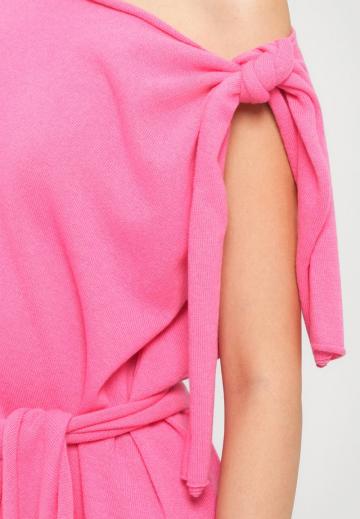 Вязаное платье