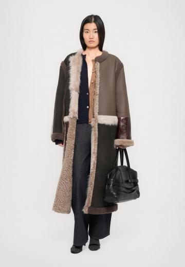 Длинная куртка