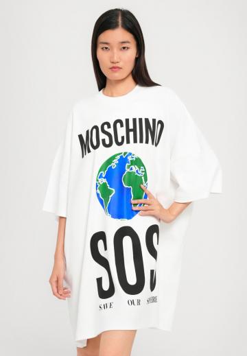 Короткое платье