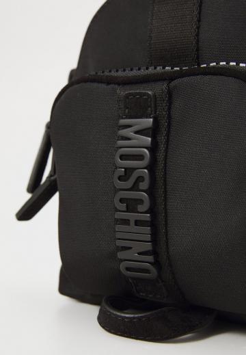 Кожаный рюкзак