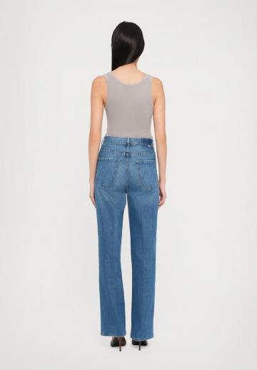 Прямые джинсы