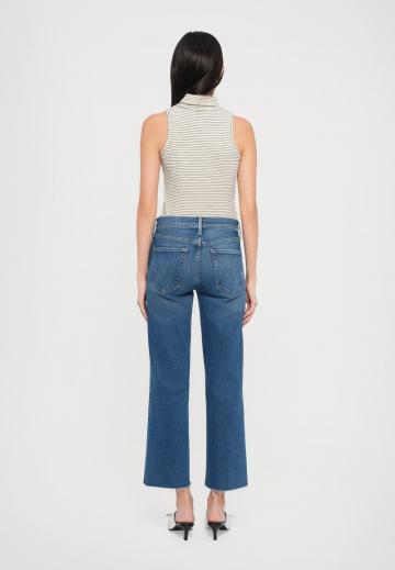 Прямые джинсы