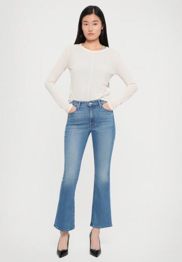 Клешеные брюки