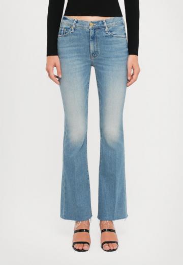 Клешеные джинсы