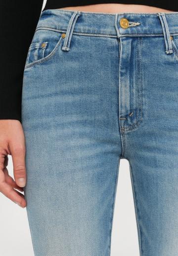 Клешеные джинсы