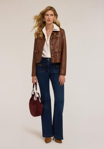 Клешеные джинсы