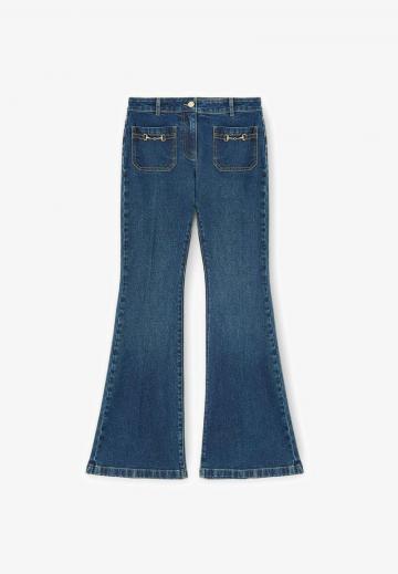 Клешеные джинсы