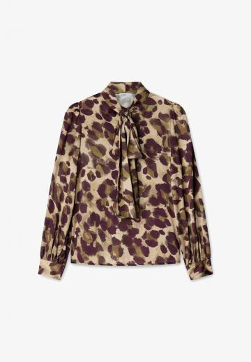 Атласная блузка