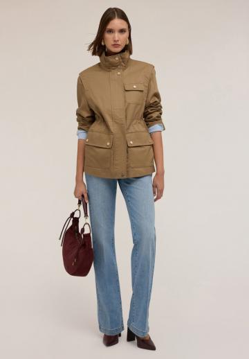 Клешеные джинсы