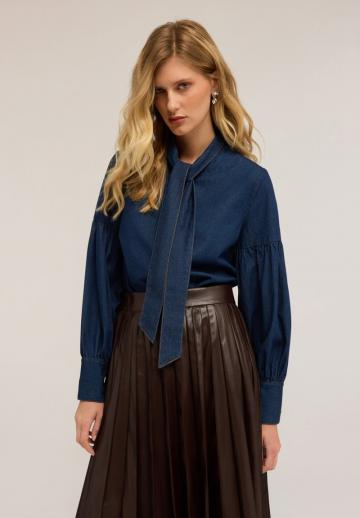 Джинсовая блузка