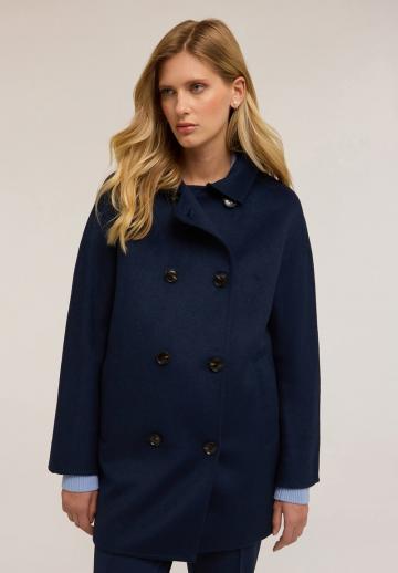 Короткое пальто