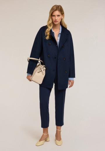 Короткое пальто