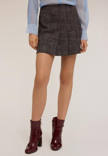 Юбка с накладными карманами