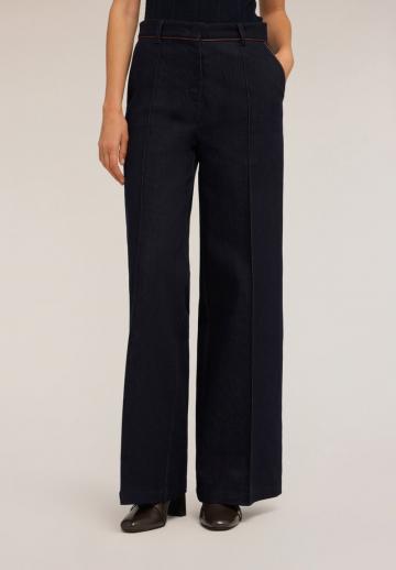 Клешеные джинсы