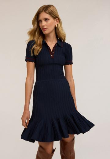 Вязаное платье