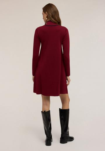 Вязаное платье