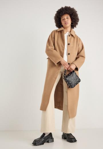 Шерстяное пальто