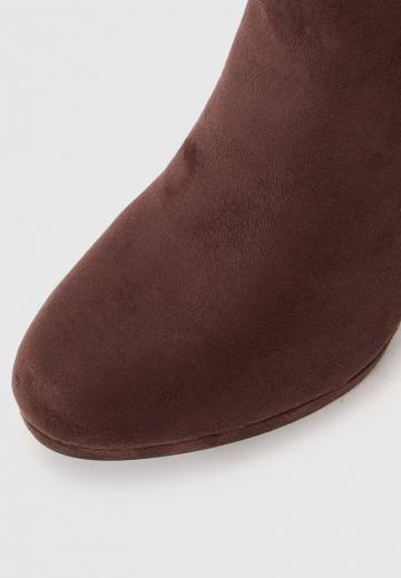 Полусапожки на высоком каблуке