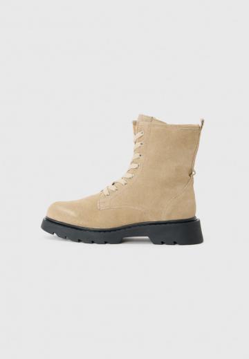 Широкие сапоги