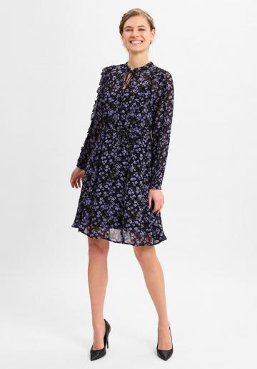 Короткое платье