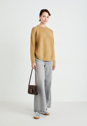 Длинный пуловер