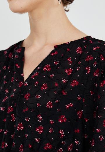 Короткое платье