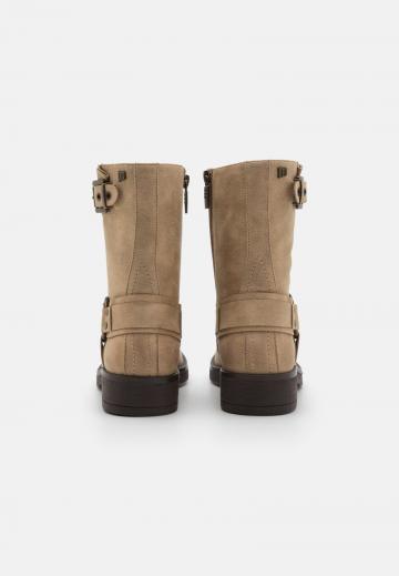 Ковбойские сапожки