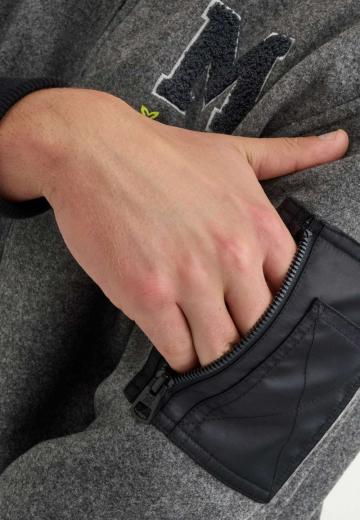 Куртка бомбер